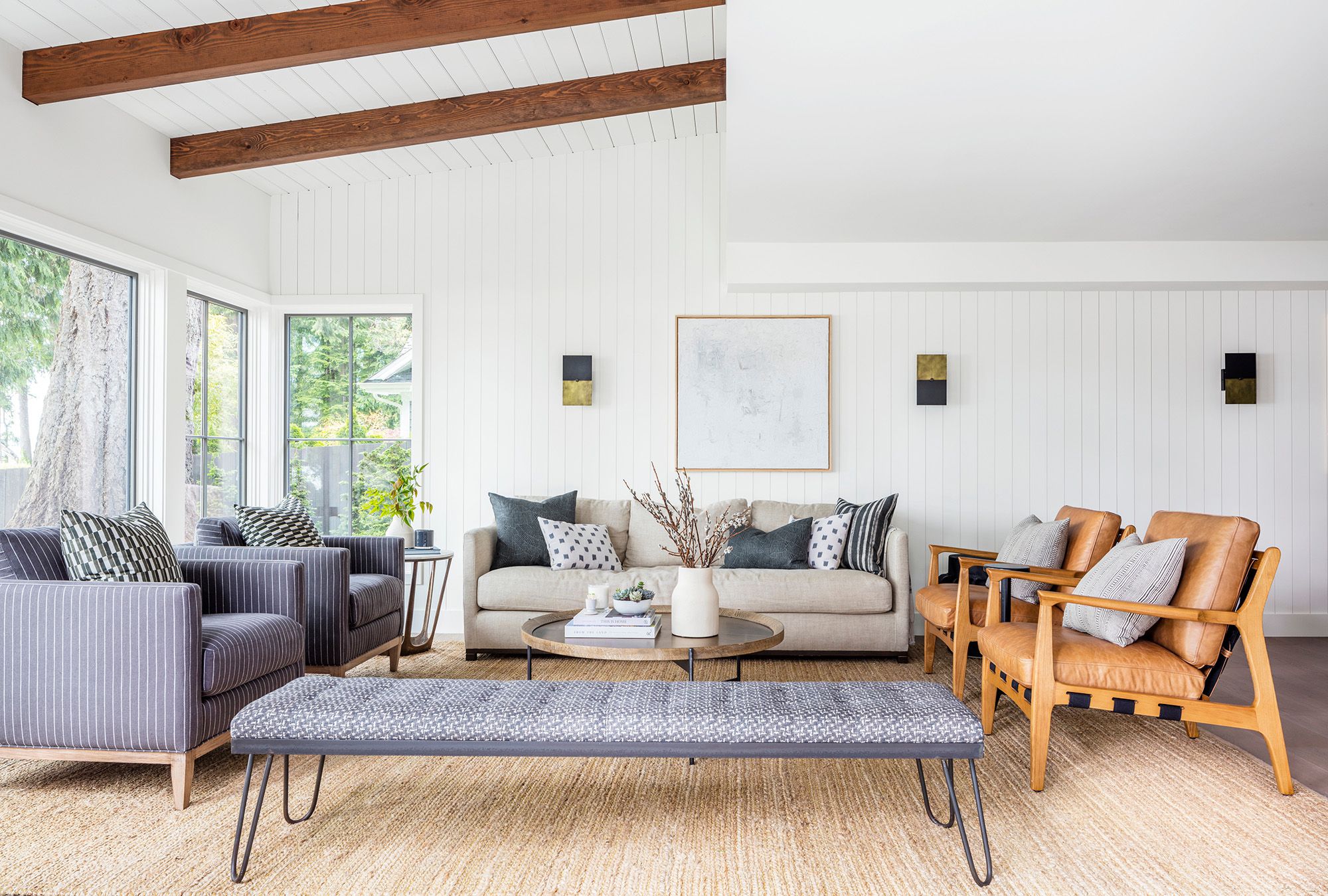 Khám phá top sản phẩm bàn ghế phòng khách hot nhất tại Chơn Thành