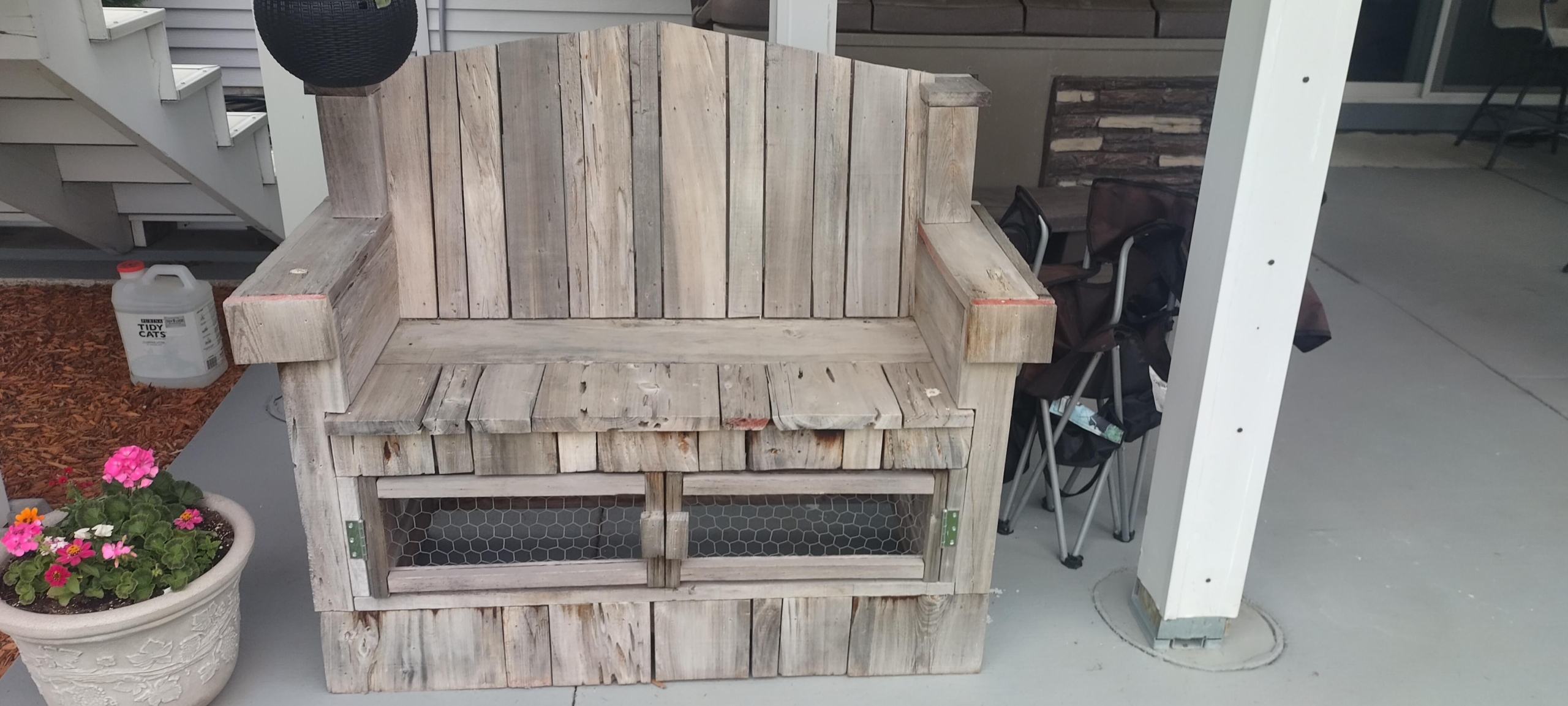 Nội Thất Giá Rẻ vs. Nội Thất Tầm Trung: Lựa Chọn Phù Hợp Cho Mỗi Không Gian