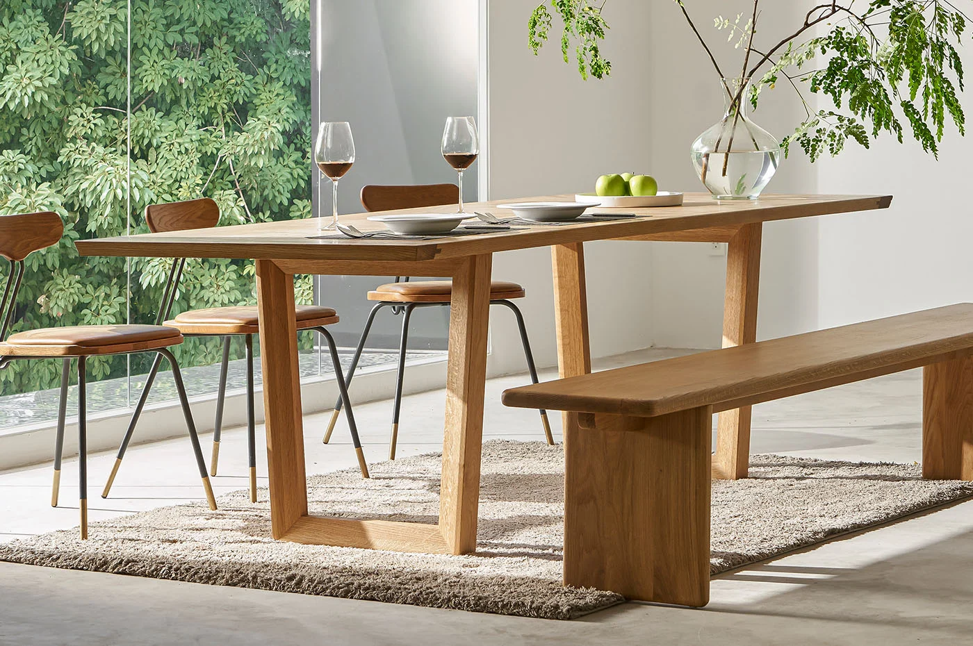 bàn ăn gỗ tự nhiên kết hợp kim loại 
