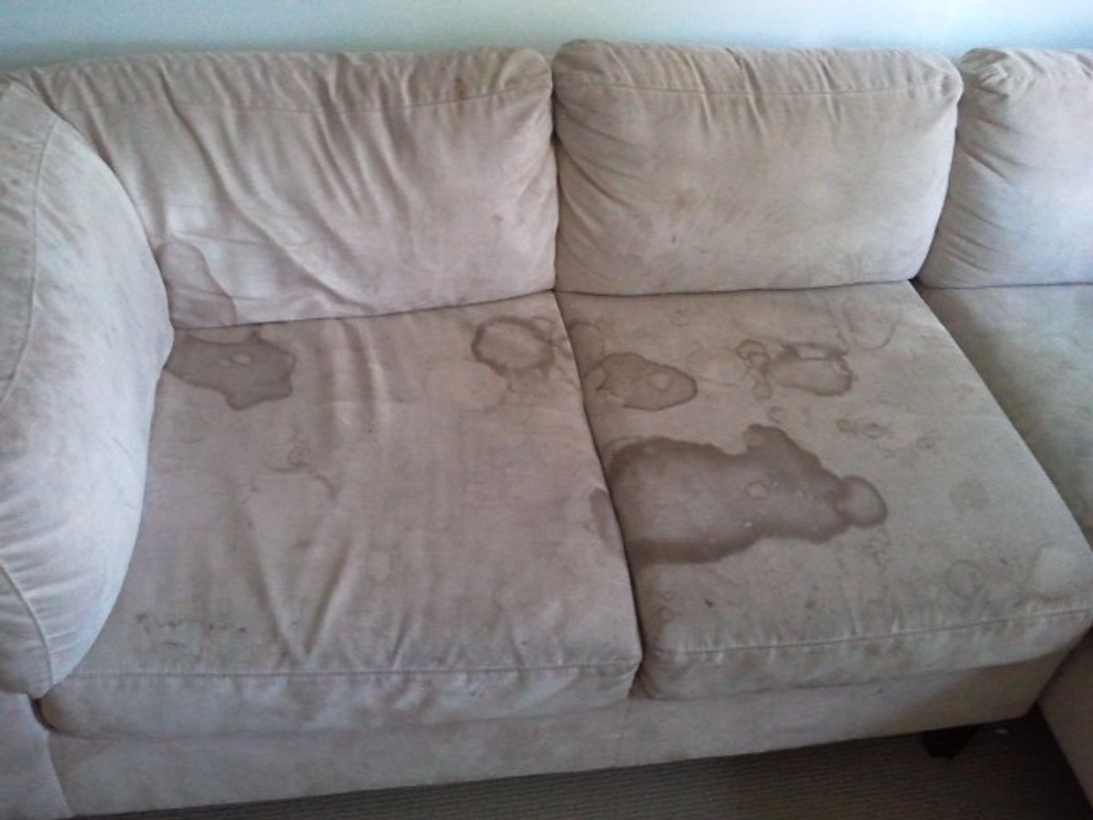 Xử lý vết bẩn ngay lập tức